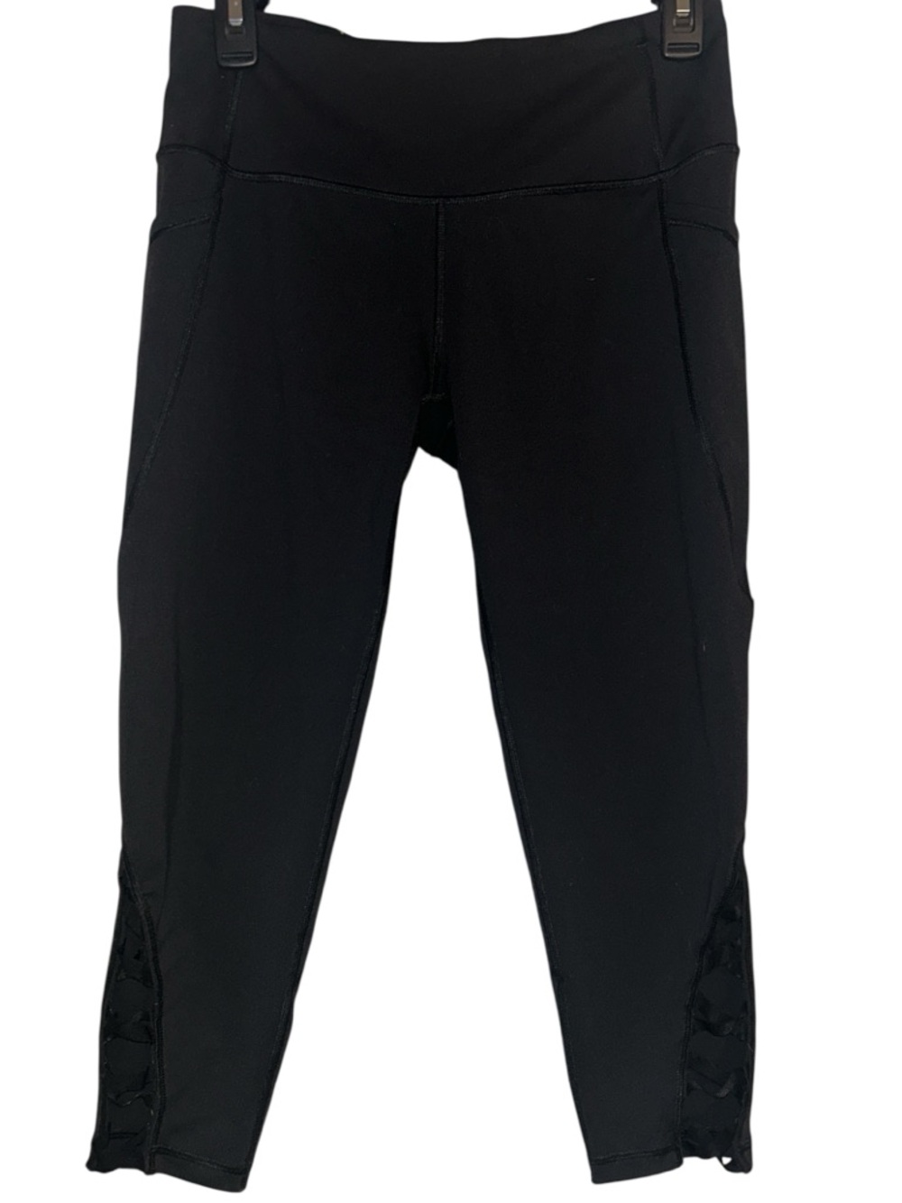 Victoria’s Secret Knockout Capri Legging Victoria Sport Women’s Medium Pockets